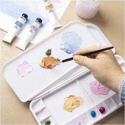 Färgpalett med lock