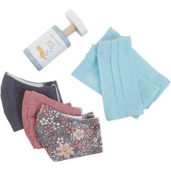 Munskydd och handsprit för dockor