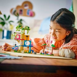 LEGO® Friends födelsedagskalas och trädhus