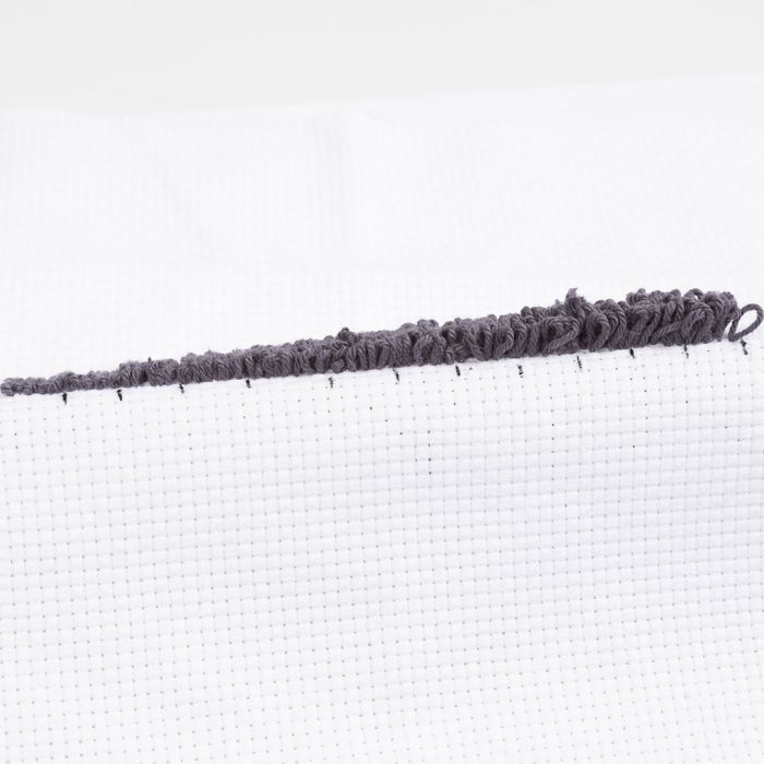 Så broderar du med en punch needle