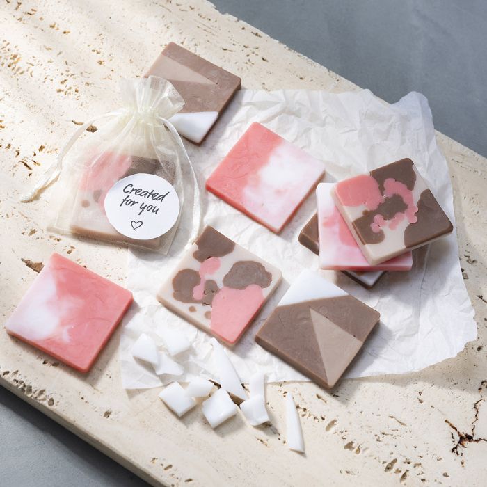 Tvål med flerfärgat mönster