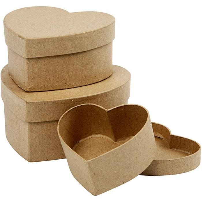 Pappaskar hjärta, H: 5+6,5+7,5 cm, B: 10+12,5+15 cm, 3st./ 1 set