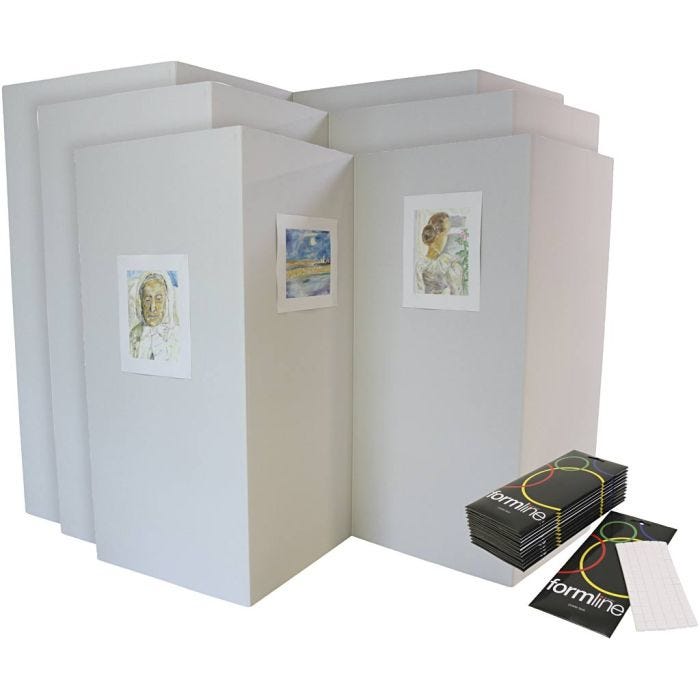 Utställningsvägg och häftmassa, 1 set
