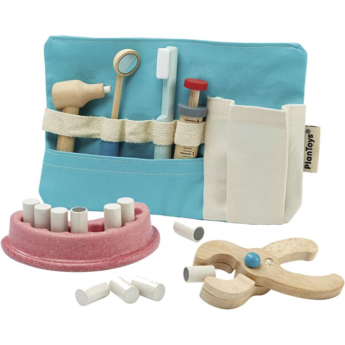 PLAN TOYS Tandläkarset, 18 st./ 1 set