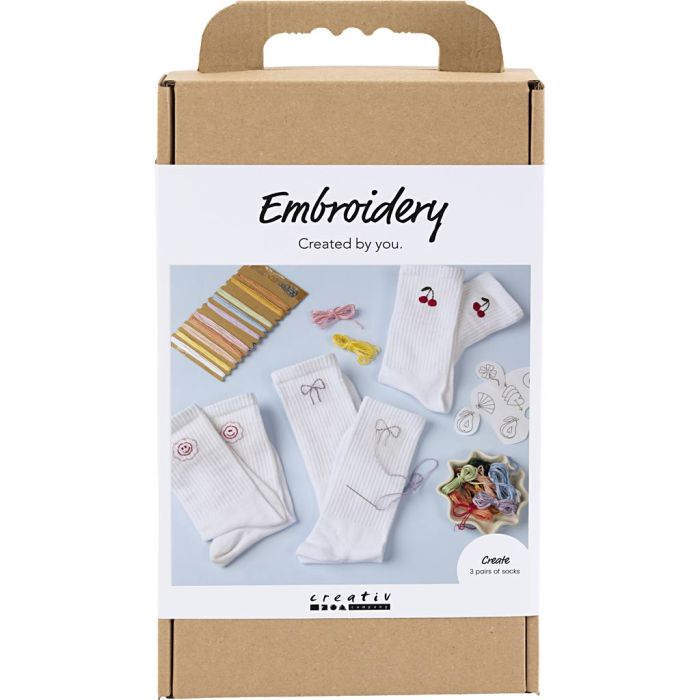 DIY Kit Broderi, strumpor, vit, 1 förp.
