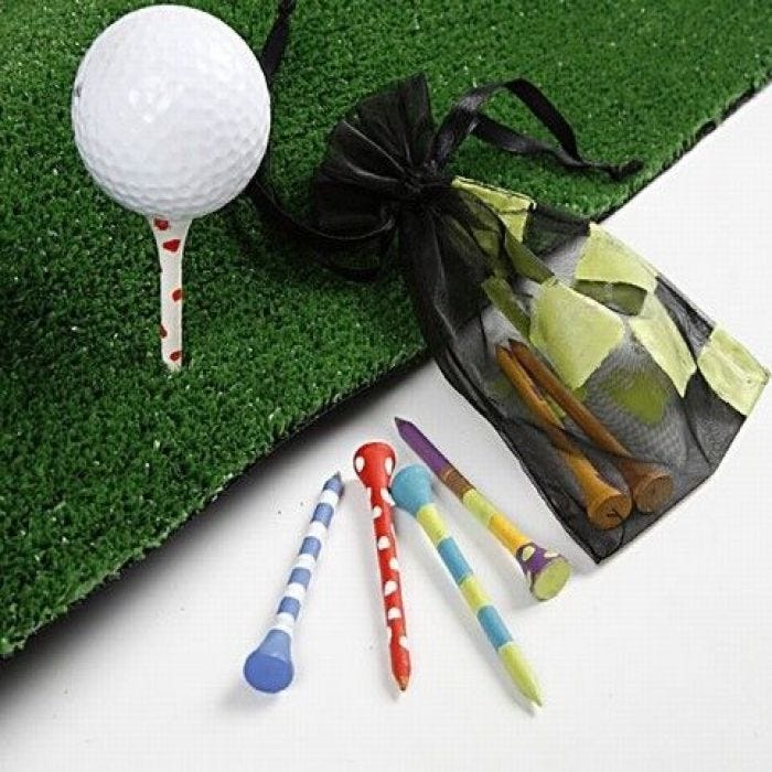 Golfpeggar i starka färger