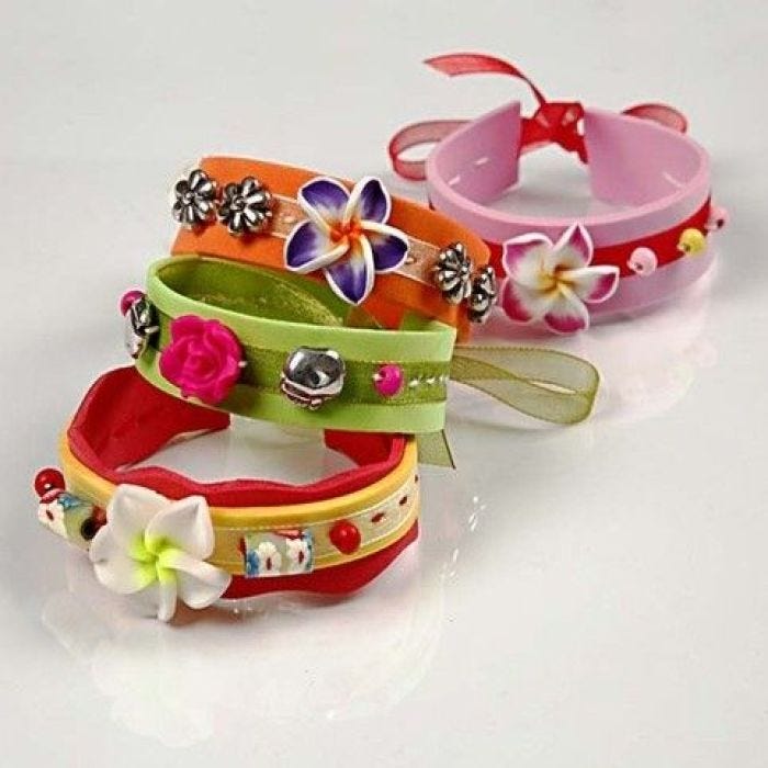 Armband av mossgummi