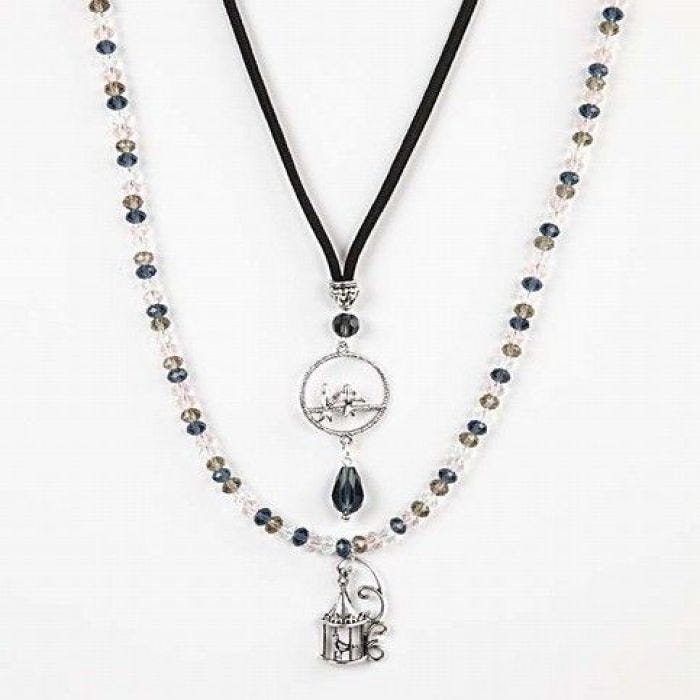 Halsband med berlock