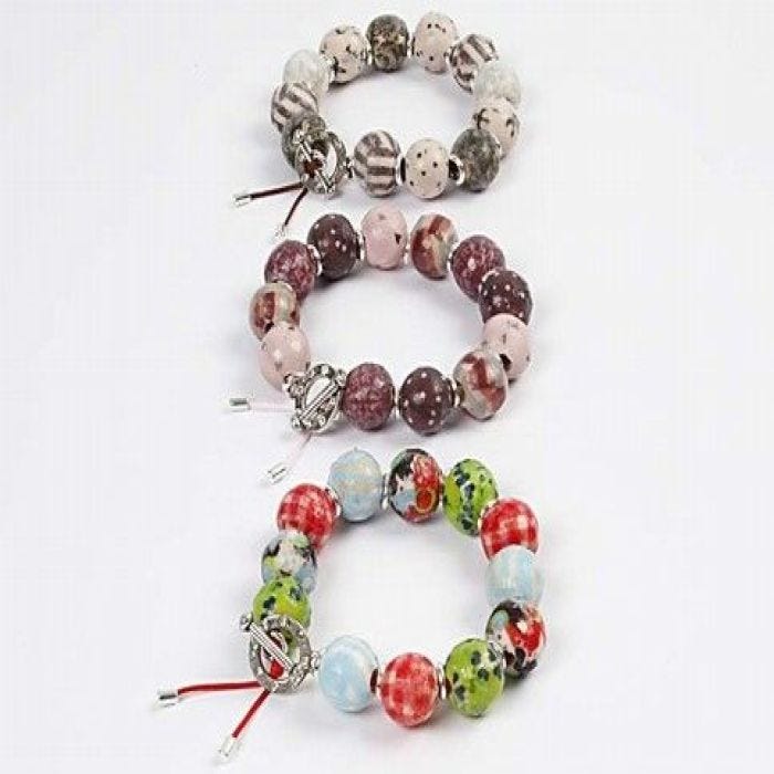 Armband med decoupagepapper