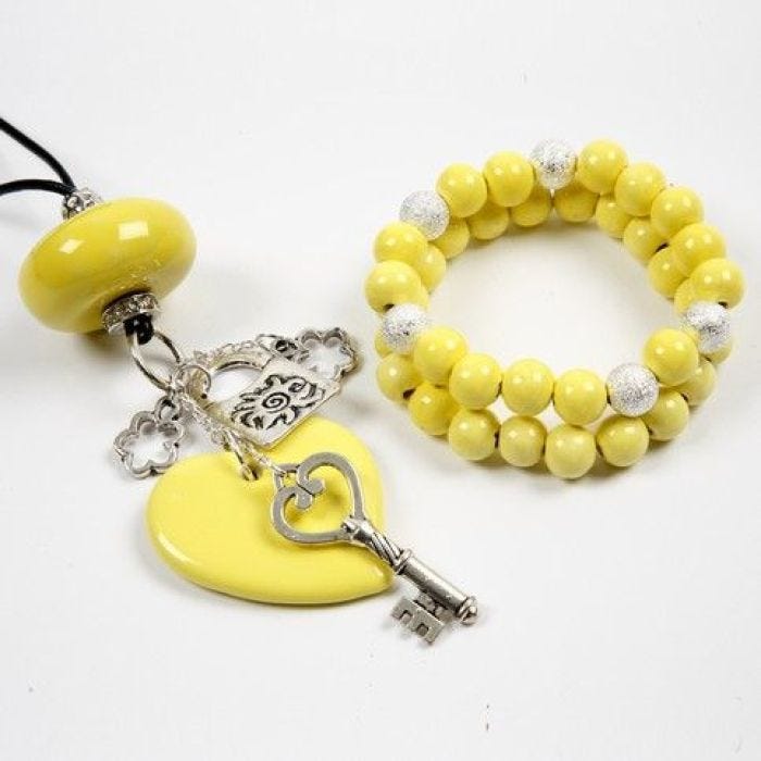 Halsband och armband med porslinslinks