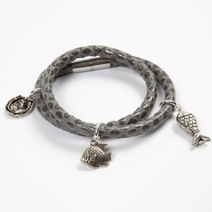 Armband av ormsnöre