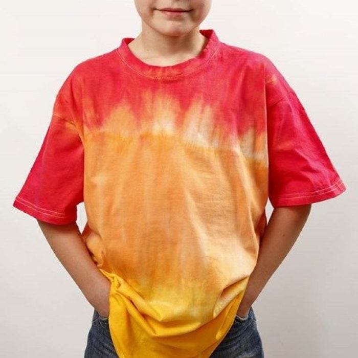 Dip'n dye och batik på T-shirt