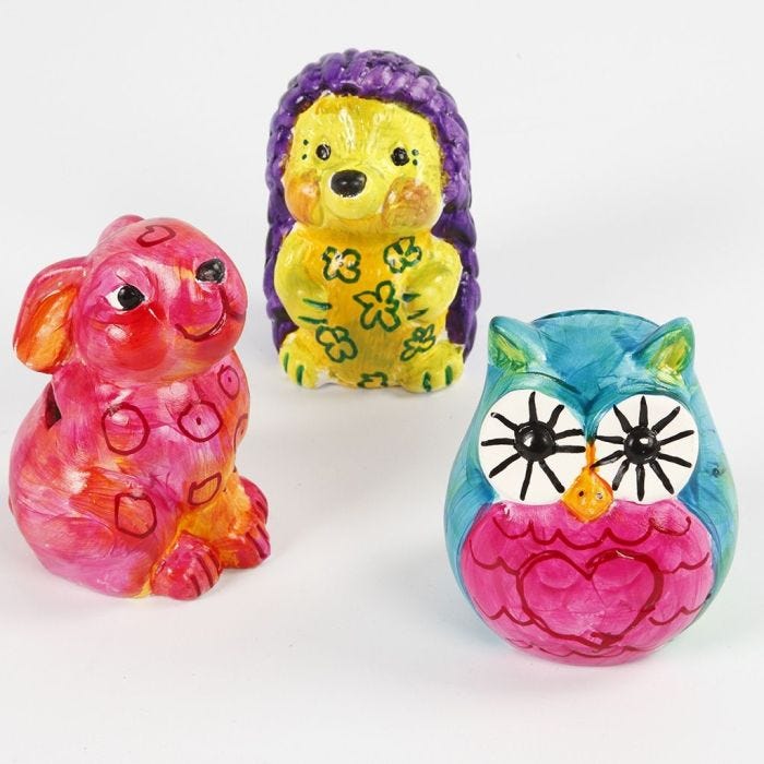 Figurer av terrakotta målade med A-Color Glas färg