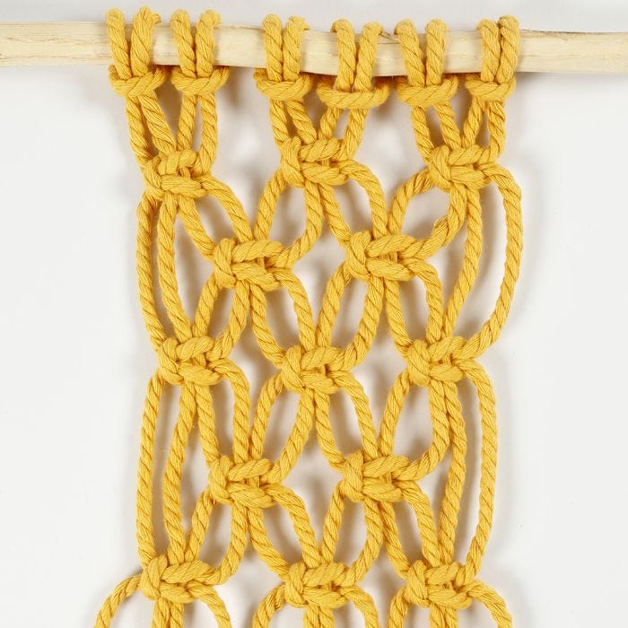 Så här knyter du vad som kallas alternating square Knot