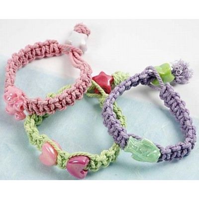 Knutna pastellarmband