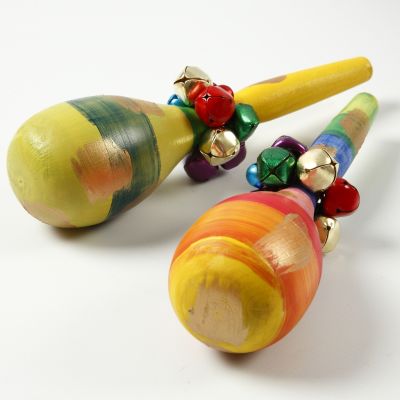 Målade maracas av trä