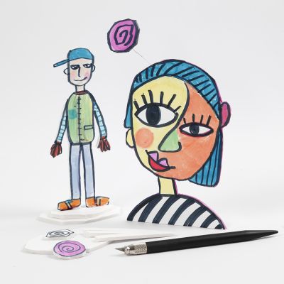 Utskuren figur ritad p&aring; skumkartong