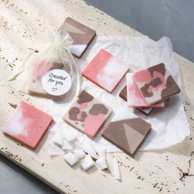 Tv&aring;l med flerf&auml;rgat m&ouml;nster