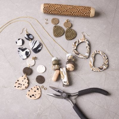 Start DIY Kit: Lär dig göra egna smycken i lera som härdas i ugn