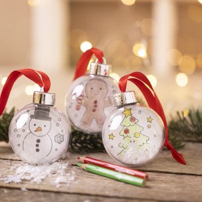 Julgranskulor med teckningar