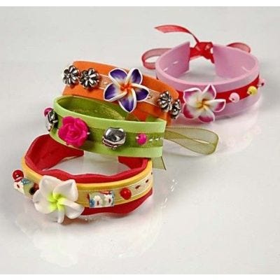 Armband av mossgummi