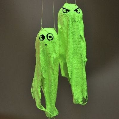 Spöken av gipsgaze