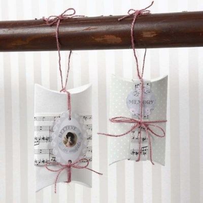 Vikaskar med designdekorationer från Vivi Gade