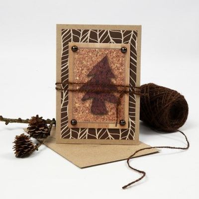 Julkort i naturfärger med designpapper från Vivi Gade