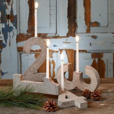 Adventsljusstake av fyra siffror