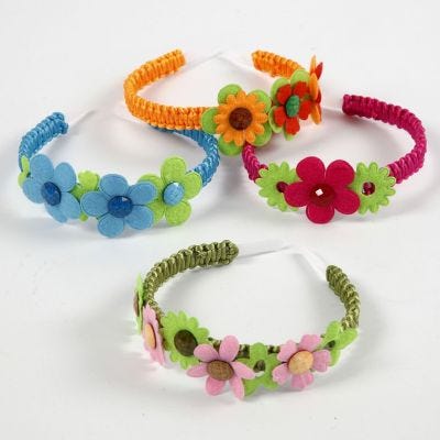 Diadem med filtblommor och cabouchon