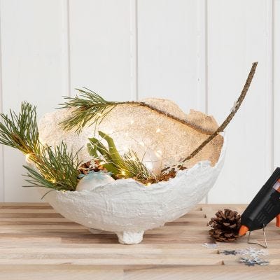 Skål av gipsgaze med glitter