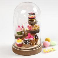 Kupa med mini-cupcakes som invändig dekoration
